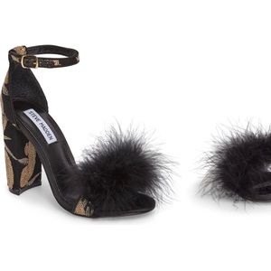 Steve Madden Carabu sandals